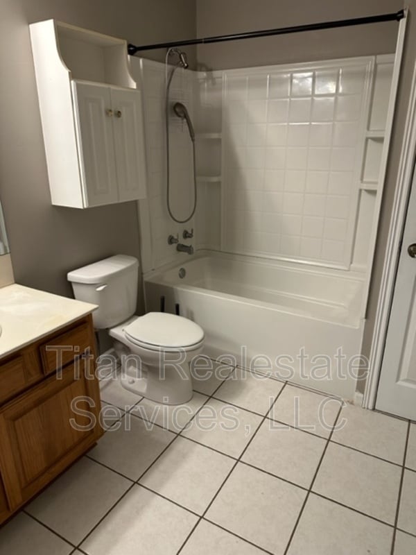 Building Photo - 100 Winchester Dr