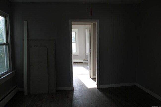 Building Photo - 42 Summer St