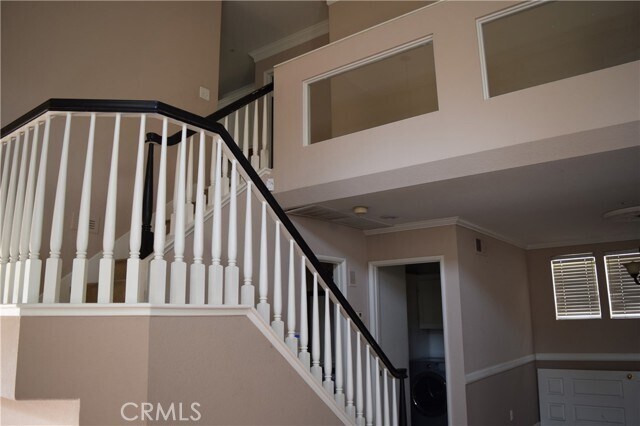 Building Photo - 573 E Stephanie Dr