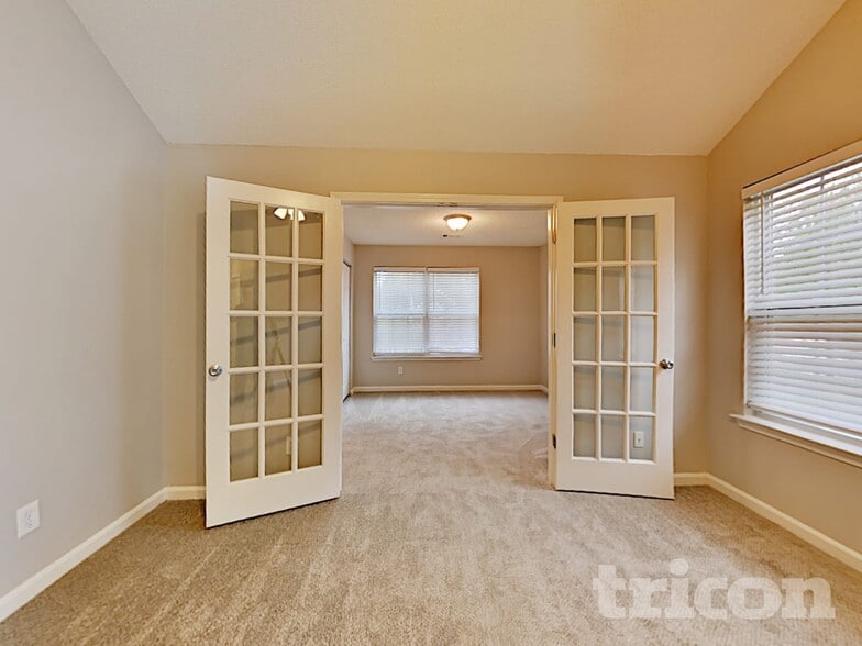 Building Photo - 7740 Country Pass