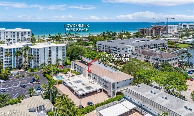 Building Photo - 234 Banyan Blvd