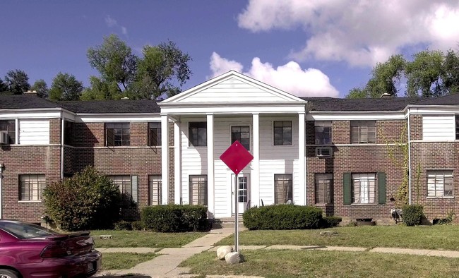 Building Photo - Orchard Lane Manor Apartments