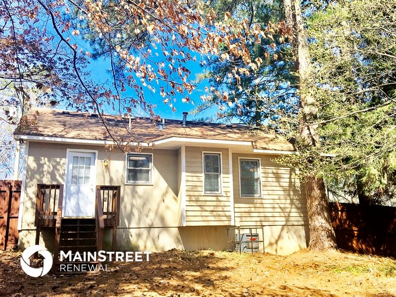 Building Photo - 4631 Candlewyck Way