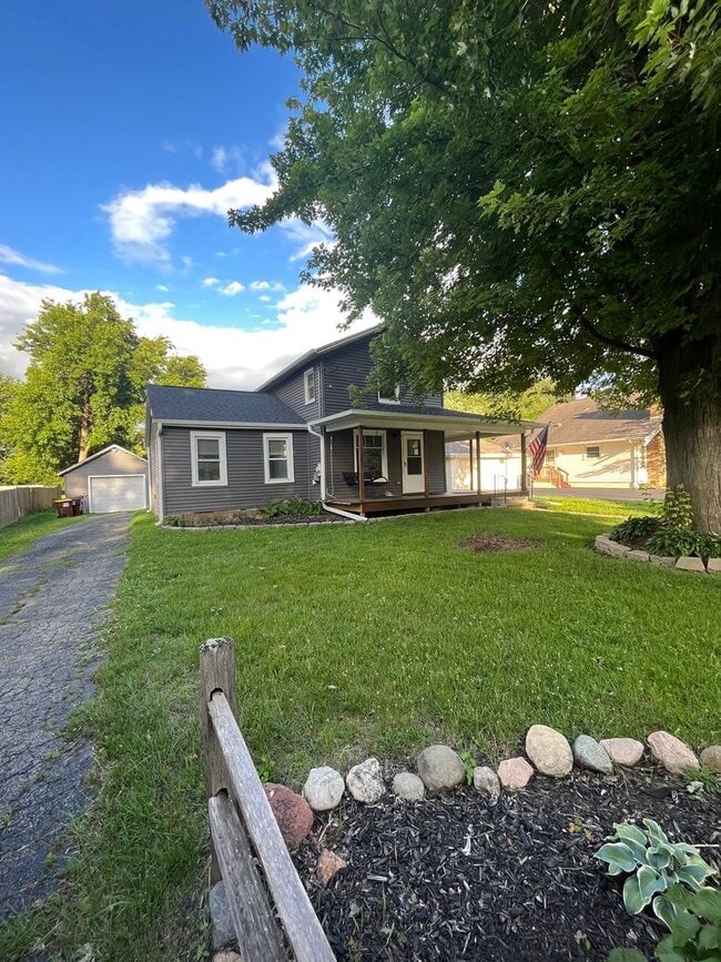 Building Photo - 2 Bedroom home available in Cherry Valley