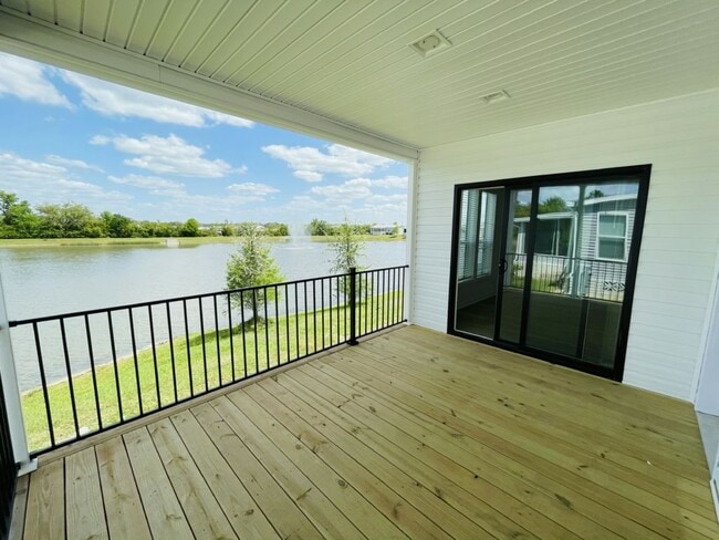 Building Photo - 4930 Coopers Hawk Pl
