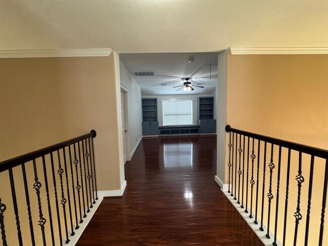 Building Photo - 24423 Hampton Lakes Dr