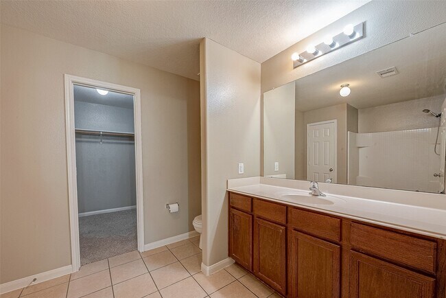 Building Photo - 26915 Teal Bayou Ln