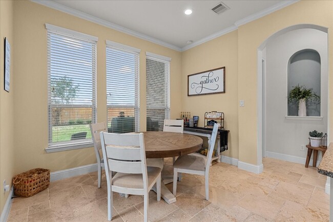 Building Photo - 1636 Longwood Glen Ln