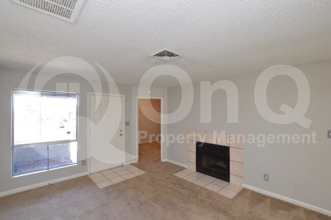 Building Photo - 4820 N 89th Ave
