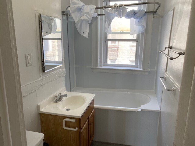 Building Photo - 1175 Boylston St