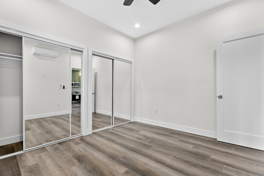 Building Photo - 6519 Coldwater Canyon Ave