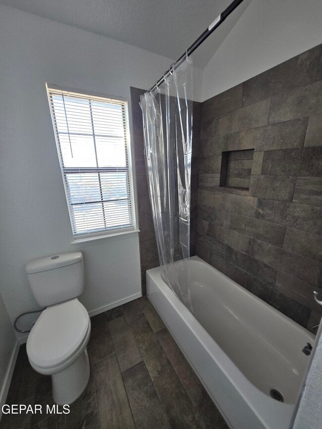 Building Photo - 11805 Taffy Bagley Dr