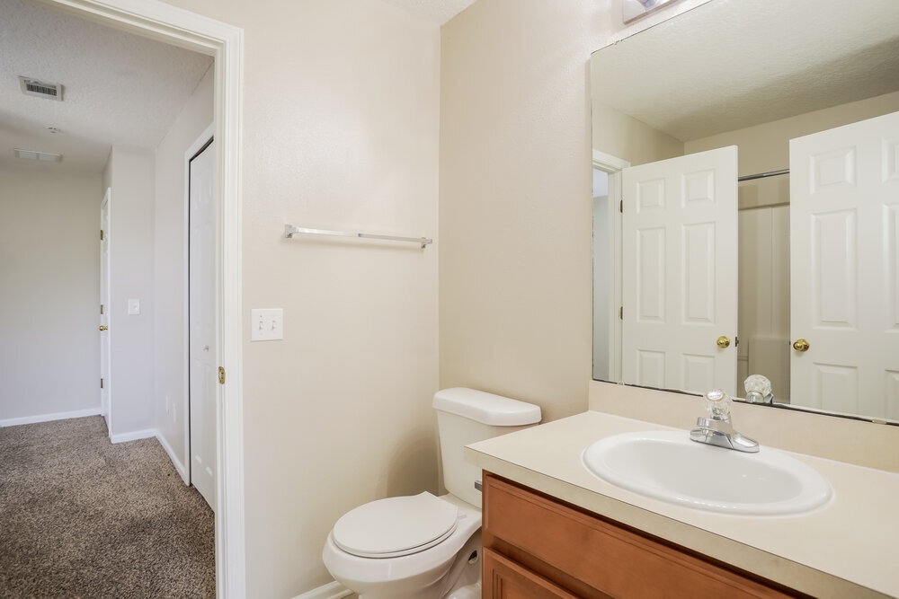 Building Photo - 133 Leese Dr