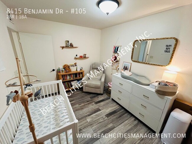 Building Photo - Beautifully Updated 2 Bedroom, 1 Bath with...