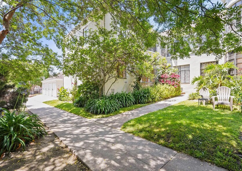 Building Photo - 4707 Finley Ave