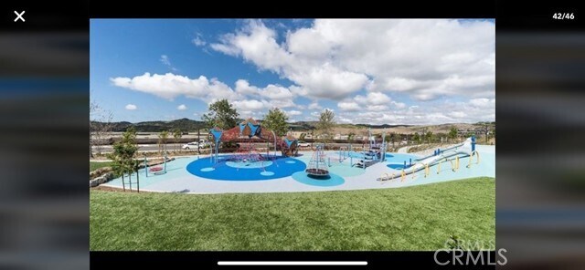 Building Photo - 163 Patria