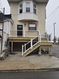 Building Photo - 203 Forrest Ave