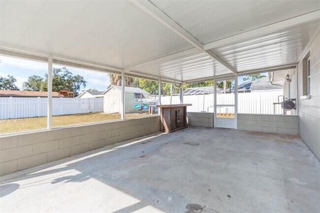 Building Photo - 6710 Mornay Cir