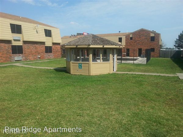 Building Photo - 4320 Canyon Dr