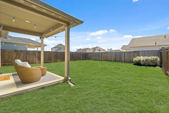 Building Photo - 21703 Heather Elm Dr