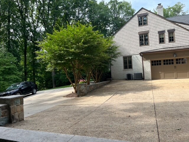 Building Photo - 8820 Burning Tree Rd