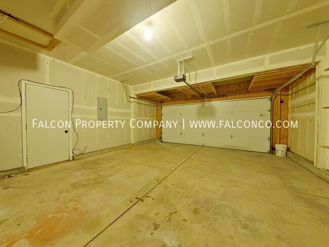 Building Photo - 7535 Potomac Dr