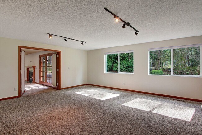 Building Photo - 4411 169th St SE