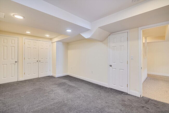 Building Photo - 11200 Powder Horn Dr