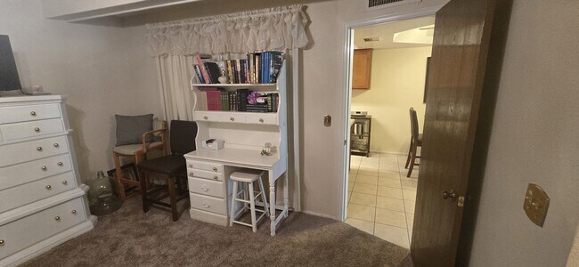 Building Photo - 455 S Delaware Dr