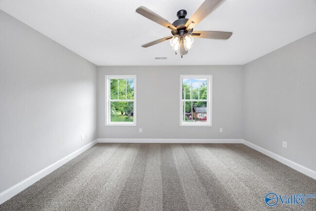 Building Photo - 1713 Golf Club Ln NW