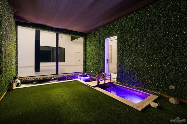 Building Photo - 43 Antigua Dr