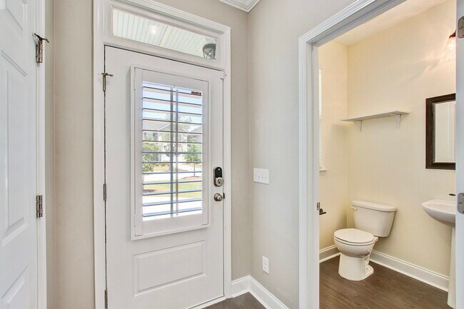 Building Photo - 135 Fulmar Pl
