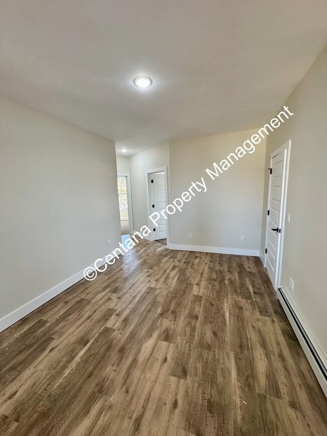 Building Photo - 614 N Alaska St