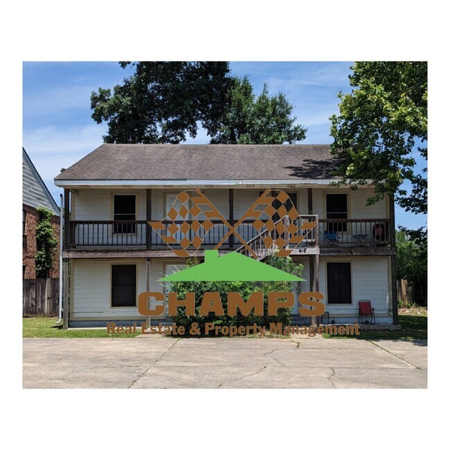 Building Photo - 2 BR/1 BA Apartment near Verot School Road and W Pinhook Walmart area in Lafayette
