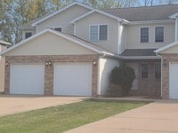 Building Photo - 264 Sunset Blvd