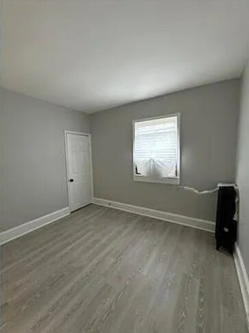 Building Photo - 3 Bedroom Semidetached Home
