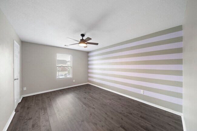 Building Photo - 14422 Leafy Tree Dr