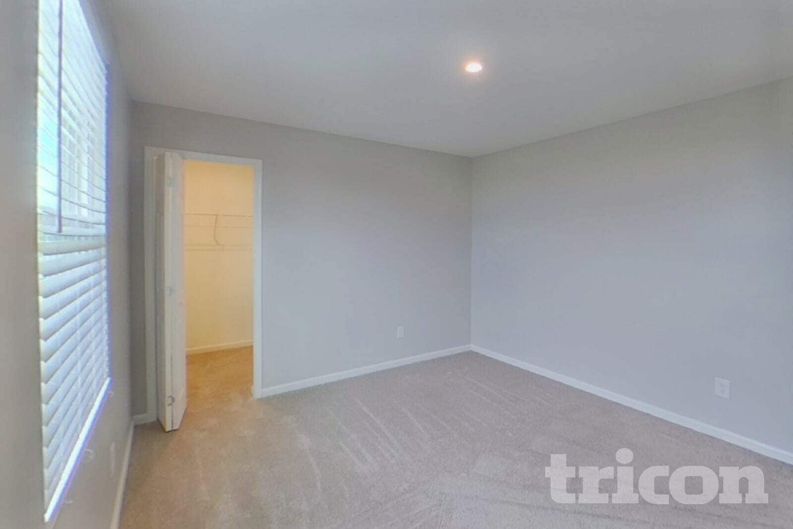 Building Photo - 656 McCormick Ln