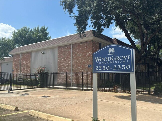 Building Photo - 2250 Bering Dr