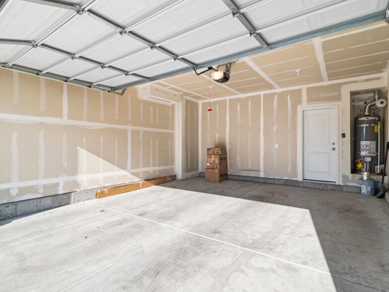 Building Photo - 3231 S Burkhill Ln