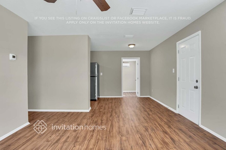 Building Photo - 3307 W South St