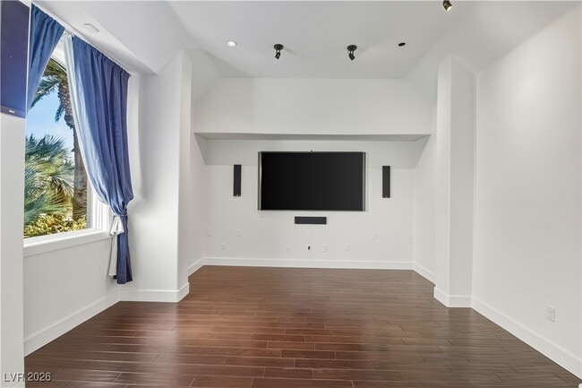 Building Photo - 5101 Mountain Foliage Dr