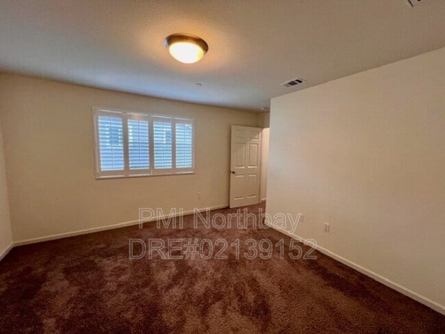 Building Photo - 1476 Descanso Ln