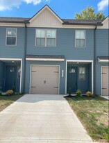 Building Photo - 1825 Bennett Vlg Dr
