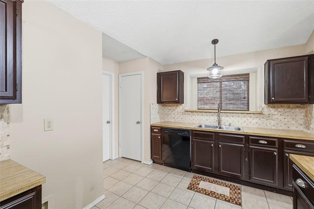 Building Photo - 360 Conroe Cir