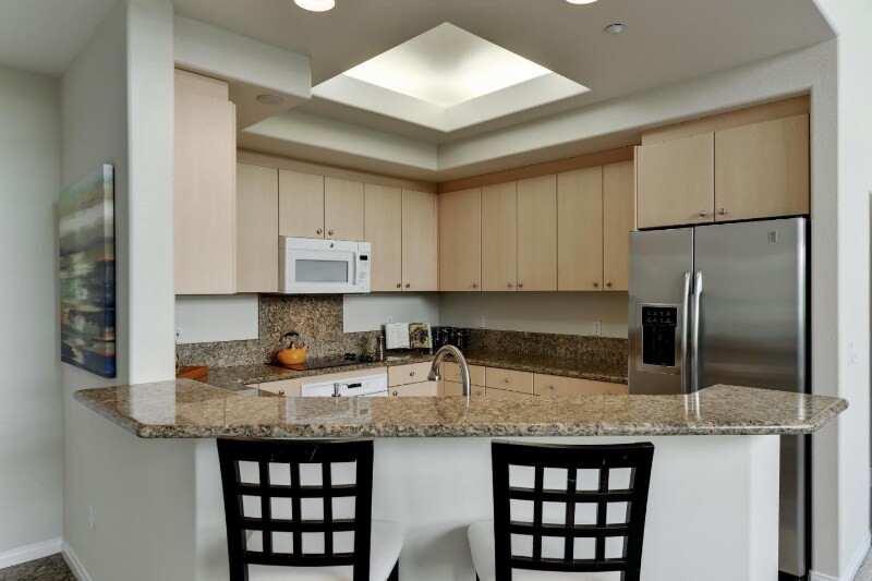 Building Photo - 130 E San Fernando St