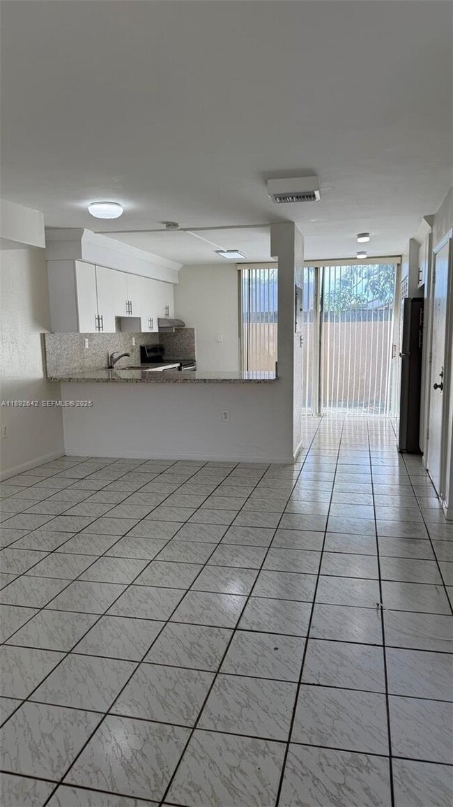 Building Photo - 20118 SW 123rd Dr