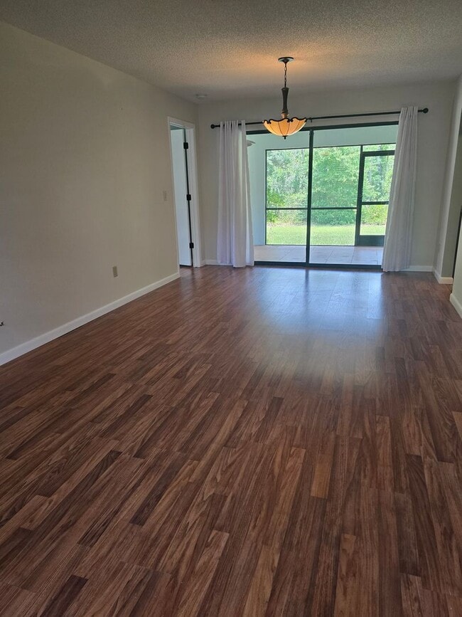 Building Photo - Gorgeous and Huge 2/2/2 in Sugarmill Woods!!!