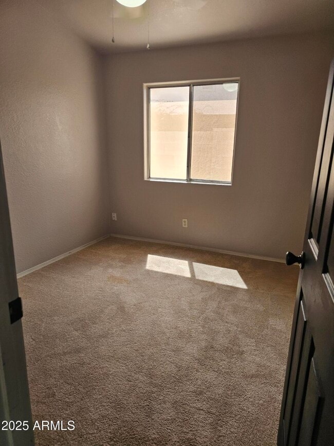 Building Photo - 111 Arrowhead Dr