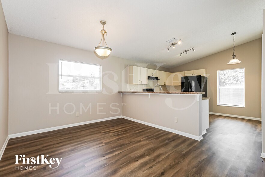 Building Photo - 1449 Windjammer Pl